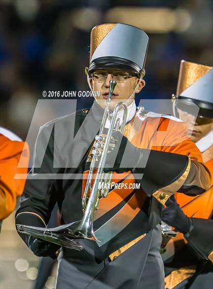 Thumbnail 3 in Friendswood vs. La Porte photogallery.