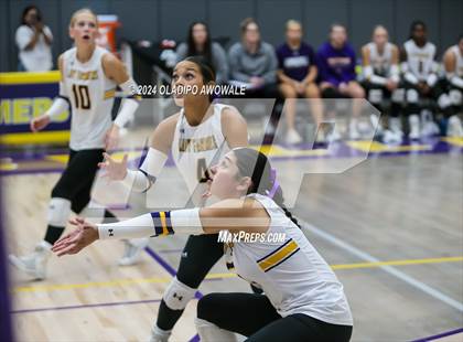 Thumbnail 1 in Kaufman vs. Farmersville photogallery.