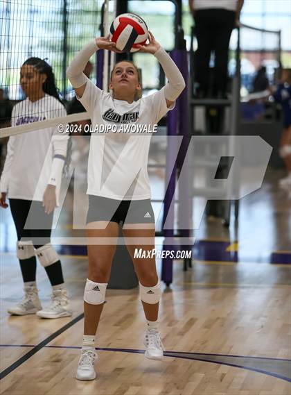 Thumbnail 1 in Kaufman vs. Farmersville photogallery.