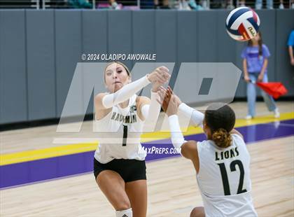 Thumbnail 1 in Kaufman vs. Farmersville photogallery.
