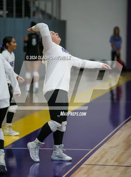 Thumbnail 1 in Kaufman vs. Farmersville photogallery.