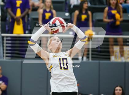 Thumbnail 3 in Kaufman vs. Farmersville photogallery.