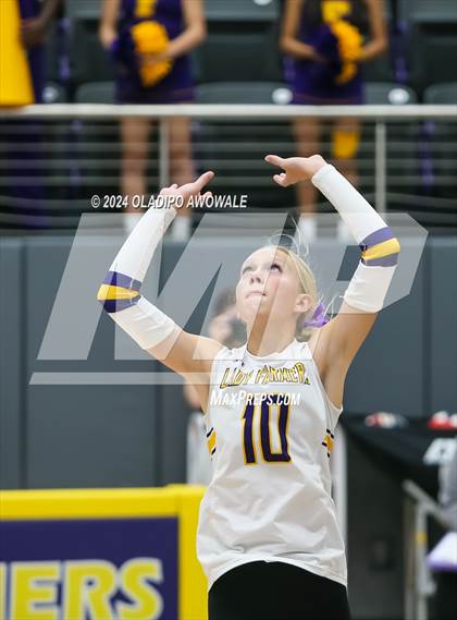 Thumbnail 2 in Kaufman vs. Farmersville photogallery.