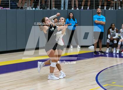 Thumbnail 2 in Kaufman vs. Farmersville photogallery.