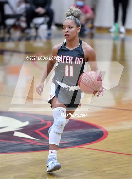 Thumbnail 1 in Mater Dei @ Centennial (CIF SS Open DIV Championship Final) photogallery.