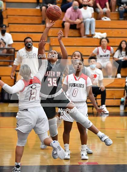 Thumbnail 2 in Mater Dei @ Centennial (CIF SS Open DIV Championship Final) photogallery.