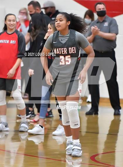 Thumbnail 1 in Mater Dei @ Centennial (CIF SS Open DIV Championship Final) photogallery.