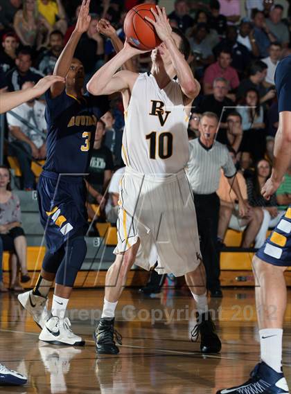 Thumbnail 3 in Bishop Verot vs. St. Thomas Aquinas (City of Palms Classic) photogallery.