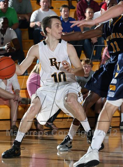 Thumbnail 3 in Bishop Verot vs. St. Thomas Aquinas (City of Palms Classic) photogallery.