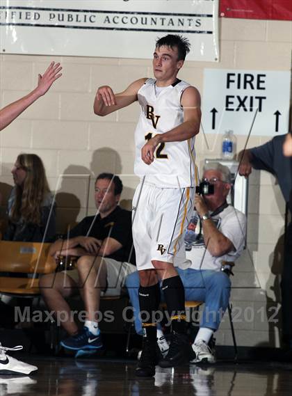 Thumbnail 2 in Bishop Verot vs. St. Thomas Aquinas (City of Palms Classic) photogallery.