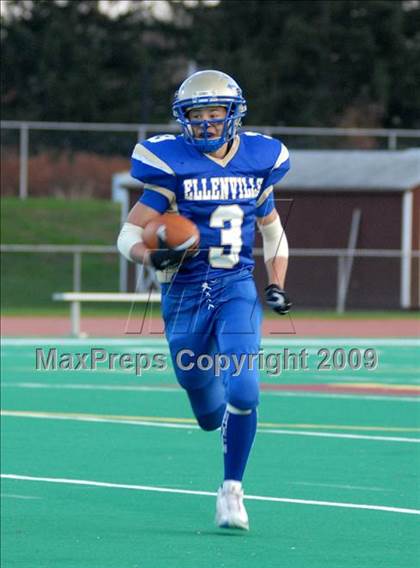 Thumbnail 1 in Liberty vs. Ellenville (Section 9 Class C Final) photogallery.