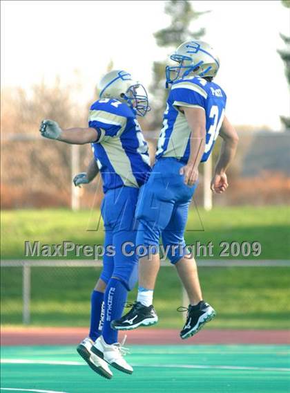 Thumbnail 2 in Liberty vs. Ellenville (Section 9 Class C Final) photogallery.