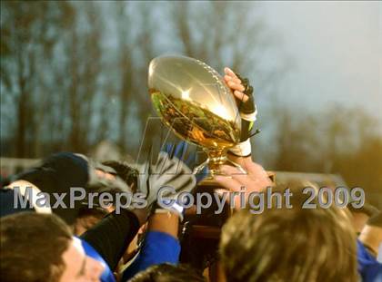 Thumbnail 3 in Liberty vs. Ellenville (Section 9 Class C Final) photogallery.