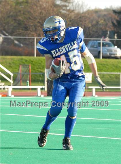Thumbnail 2 in Liberty vs. Ellenville (Section 9 Class C Final) photogallery.