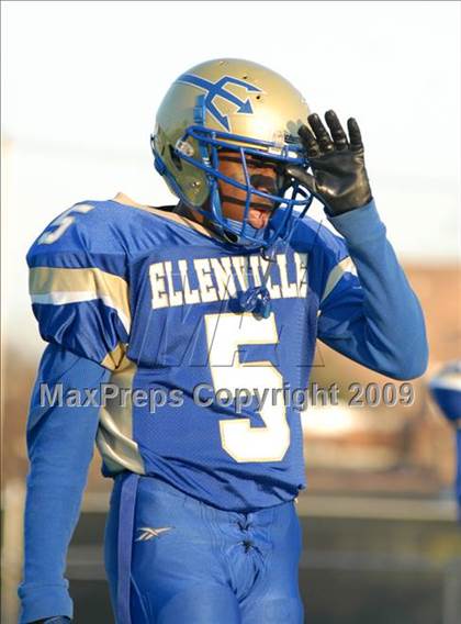 Thumbnail 3 in Liberty vs. Ellenville (Section 9 Class C Final) photogallery.