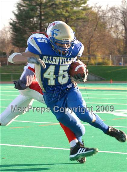 Thumbnail 3 in Liberty vs. Ellenville (Section 9 Class C Final) photogallery.