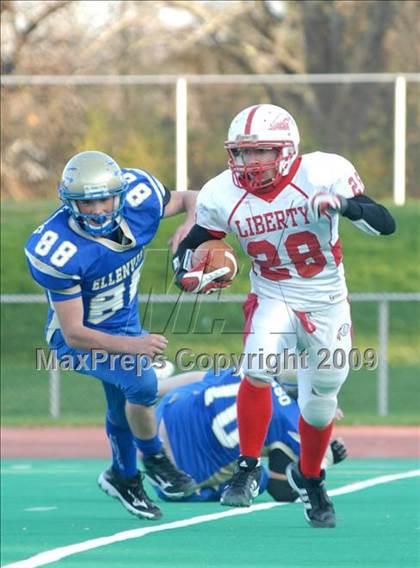 Thumbnail 3 in Liberty vs. Ellenville (Section 9 Class C Final) photogallery.