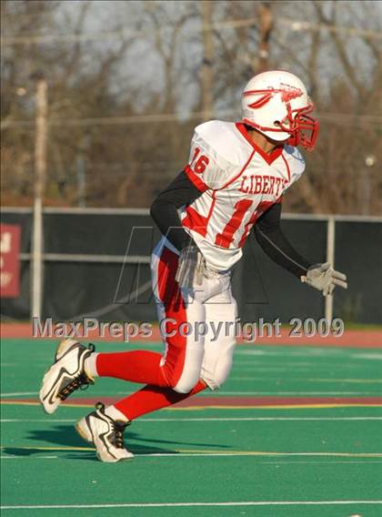 Thumbnail 2 in Liberty vs. Ellenville (Section 9 Class C Final) photogallery.