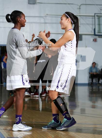 Thumbnail 3 in Alemany vs. Valencia photogallery.