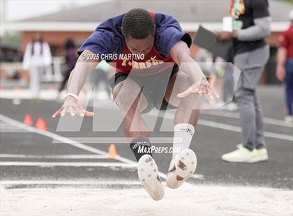 Thumbnail 2 in SCHSL 4A District 3 Qualifiers (Field Events) photogallery.