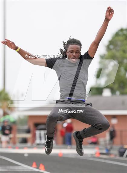 Thumbnail 1 in SCHSL 4A District 3 Qualifiers (Field Events) photogallery.
