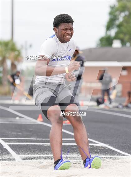 Thumbnail 1 in SCHSL 4A District 3 Qualifiers (Field Events) photogallery.