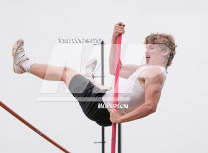 Thumbnail 1 in SCHSL 4A District 3 Qualifiers (Field Events) photogallery.