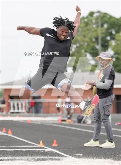 Thumbnail 3 in SCHSL 4A District 3 Qualifiers (Field Events) photogallery.