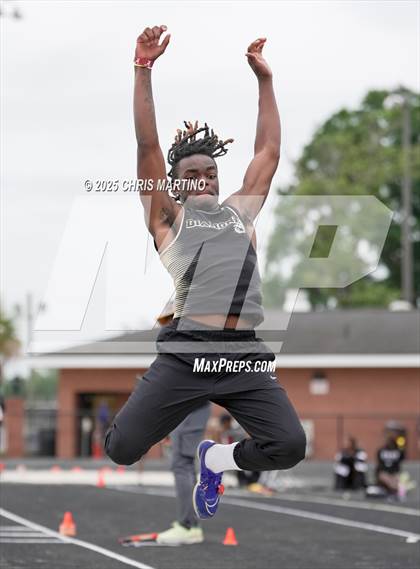 Thumbnail 3 in SCHSL 4A District 3 Qualifiers (Field Events) photogallery.