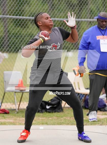 Thumbnail 2 in SCHSL 4A District 3 Qualifiers (Field Events) photogallery.