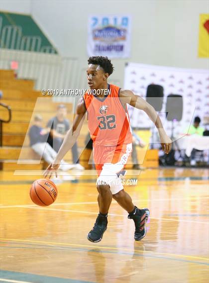 Thumbnail 3 in GRACE Christian vs. Cape Fear Academy (Hoops and Dreams Showcase) photogallery.