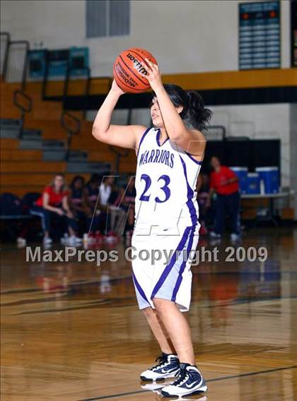 Thumbnail 1 in SA Warren vs. Pearland Dawson (McDonalds Texas Invitational) photogallery.