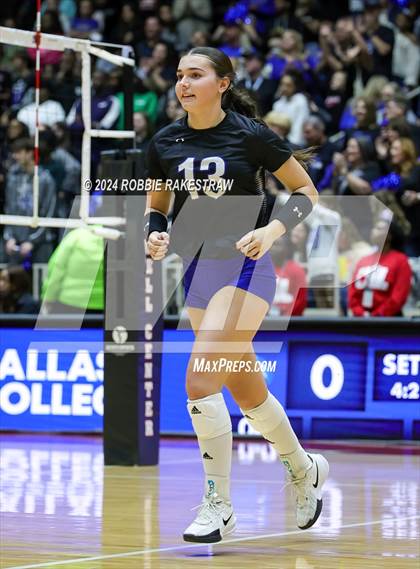 Thumbnail 2 in Byron Nelson vs. Stratford (UIL 6A Volleyball Division II Final) photogallery.