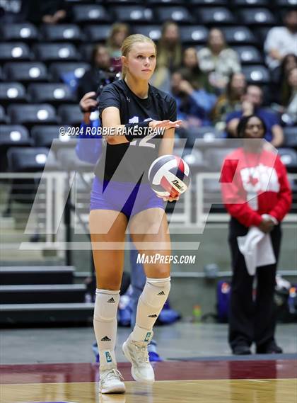 Thumbnail 2 in Byron Nelson vs. Stratford (UIL 6A Volleyball Division II Final) photogallery.