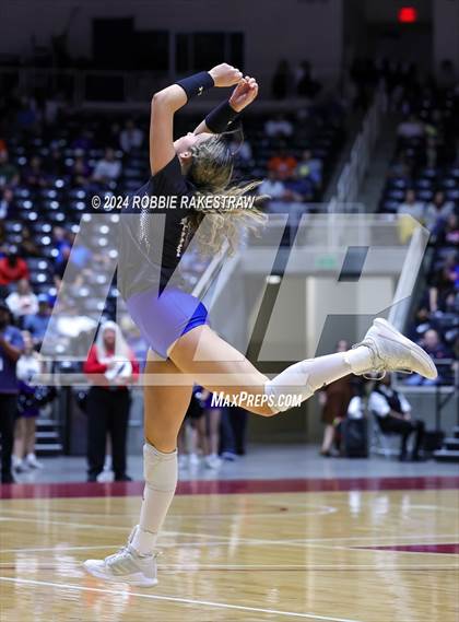 Thumbnail 3 in Byron Nelson vs. Stratford (UIL 6A Volleyball Division II Final) photogallery.
