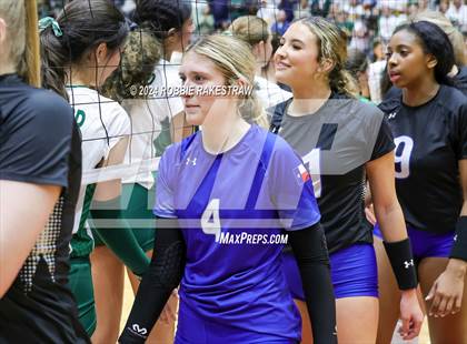 Thumbnail 3 in Byron Nelson vs. Stratford (UIL 6A Volleyball Division II Final) photogallery.