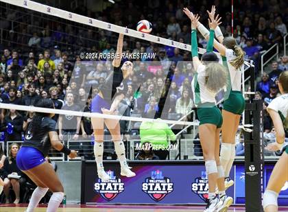 Thumbnail 1 in Byron Nelson vs. Stratford (UIL 6A Volleyball Division II Final) photogallery.