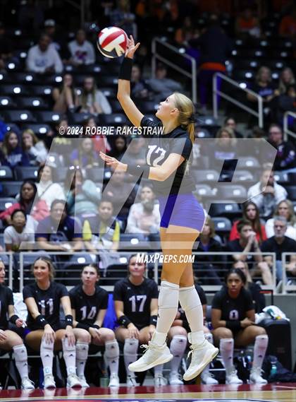 Thumbnail 3 in Byron Nelson vs. Stratford (UIL 6A Volleyball Division II Final) photogallery.