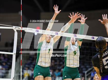 Thumbnail 1 in Byron Nelson vs. Stratford (UIL 6A Volleyball Division II Final) photogallery.