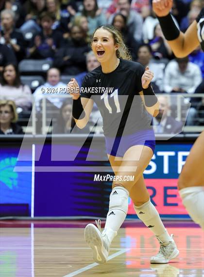 Thumbnail 1 in Byron Nelson vs. Stratford (UIL 6A Volleyball Division II Final) photogallery.