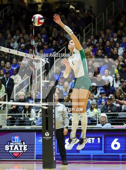 Thumbnail 3 in Byron Nelson vs. Stratford (UIL 6A Volleyball Division II Final) photogallery.