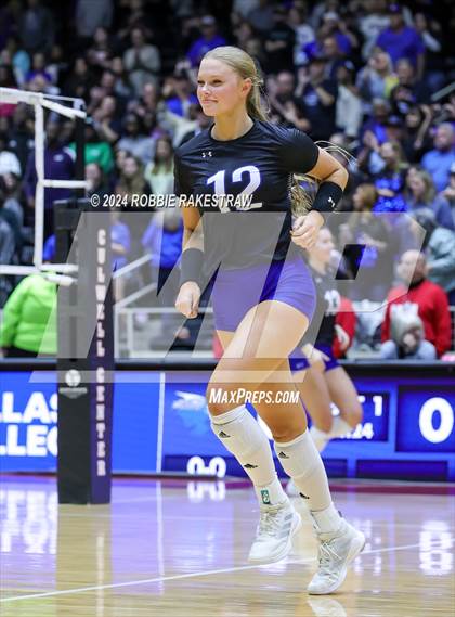 Thumbnail 1 in Byron Nelson vs. Stratford (UIL 6A Volleyball Division II Final) photogallery.