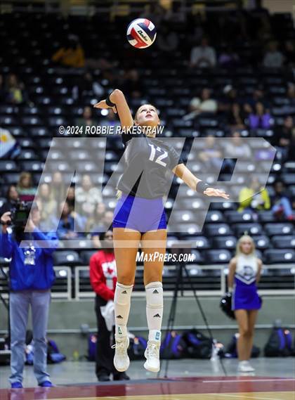 Thumbnail 3 in Byron Nelson vs. Stratford (UIL 6A Volleyball Division II Final) photogallery.