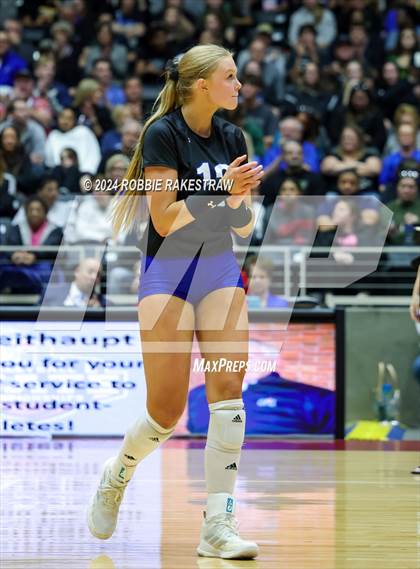 Thumbnail 2 in Byron Nelson vs. Stratford (UIL 6A Volleyball Division II Final) photogallery.