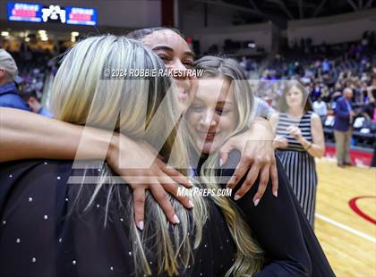Thumbnail 2 in Byron Nelson vs. Stratford (UIL 6A Volleyball Division II Final) photogallery.