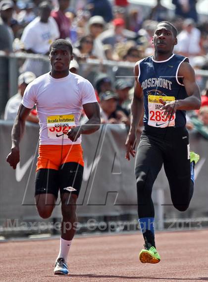 Thumbnail 2 in Arcadia Invitational (200 M Dash) photogallery.