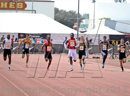 Thumbnail 1 in Arcadia Invitational (200 M Dash) photogallery.