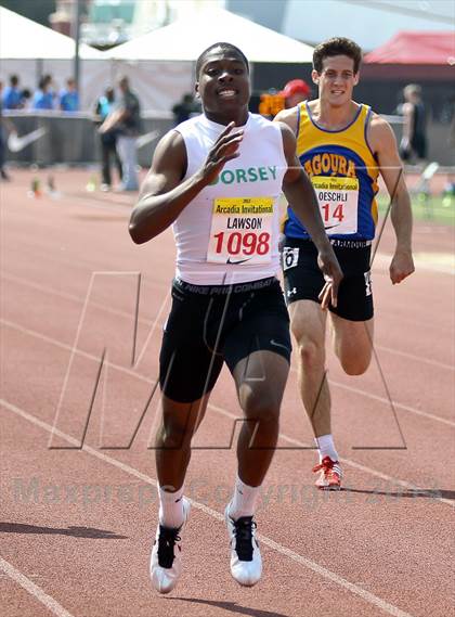 Thumbnail 1 in Arcadia Invitational (200 M Dash) photogallery.