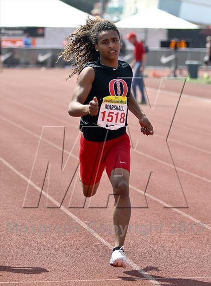 Thumbnail 2 in Arcadia Invitational (200 M Dash) photogallery.