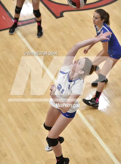 Thumbnail 1 in Santa Margarita @ JSerra Catholic photogallery.